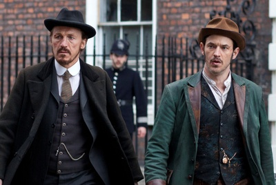 亚当·罗森博格的写真