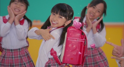 石井萌萌果的写真