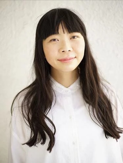 伊藤麻实子的写真