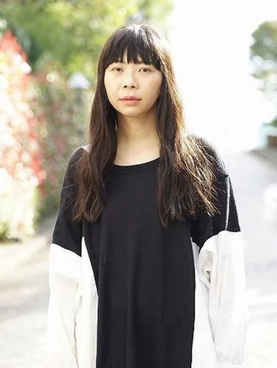 伊藤麻实子的写真