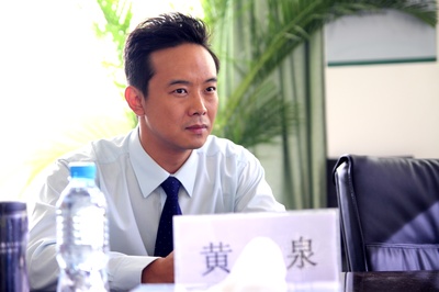 杨冬的写真-真情真意饰黄水泉