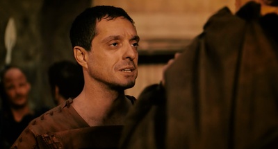 罗曼诺·欧萨里的写真-惊天战神 跑龙套