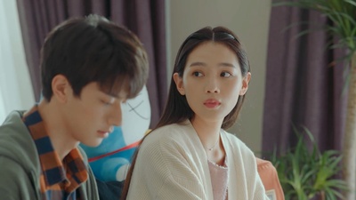 周紫馨的写真-《致我们暖暖的小时光...