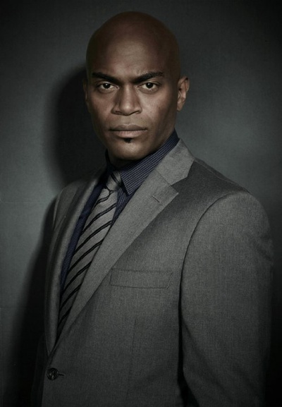 安德鲁·斯图尔特-琼斯的写真-shEn