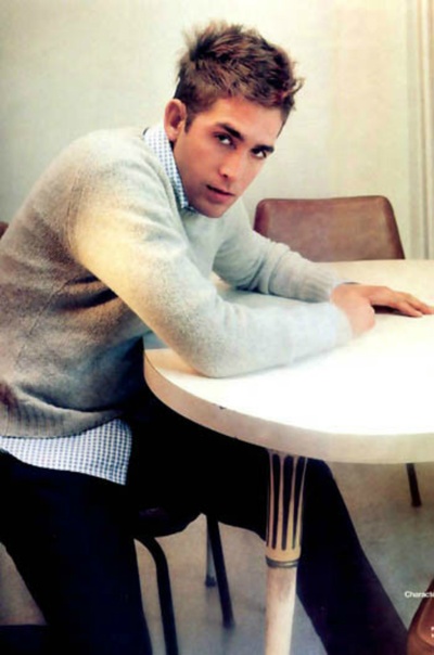 艾瑞克·兹曼达的写真-这张最好看了！