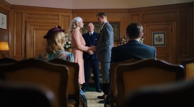 保罗·克莱顿的写真-2017《橘衫男子》Mic...