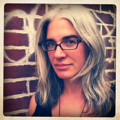 劳瑞·科利尔的写真