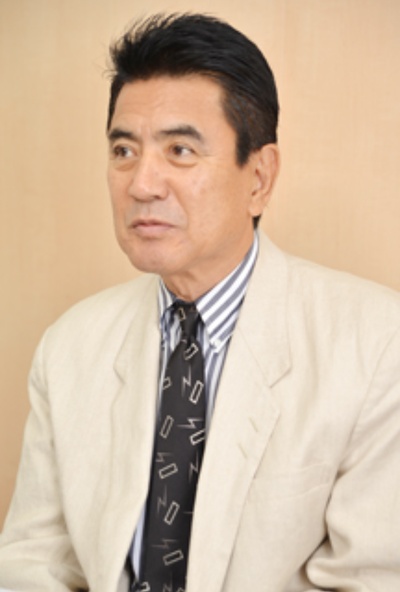 名高达男的写真