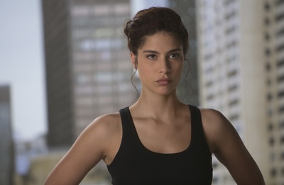 纳迪娅·希尔克的写真-首次触电好莱坞团队的...