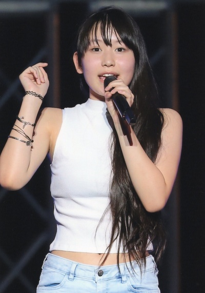 笠原桃奈的写真