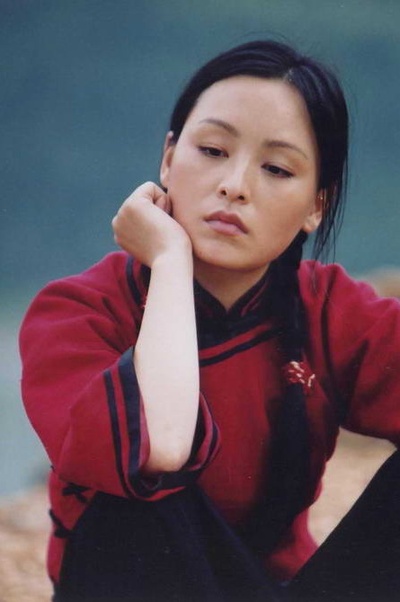 李馨雨的写真-李馨雨在《丛林无边》...