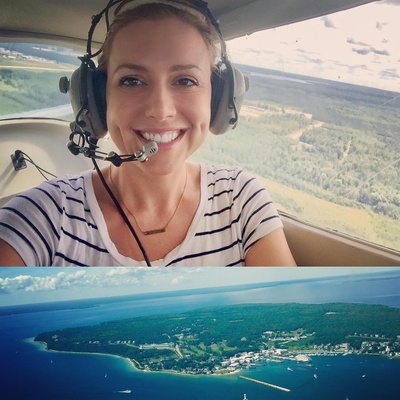 爱丽珊·麦卡蒂的写真