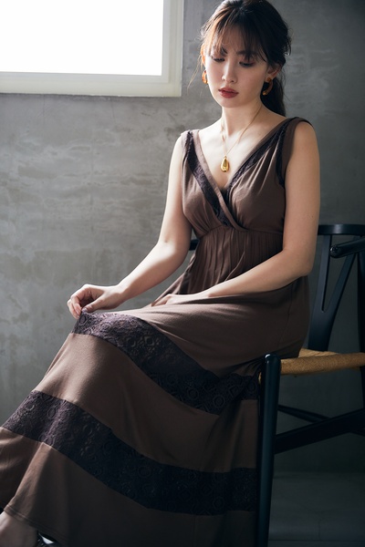 小嶋阳菜的写真-Her lip to