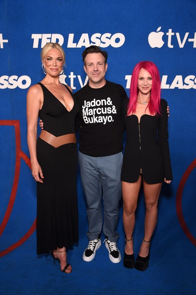 汉娜·沃丁厄姆的写真