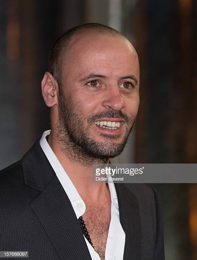 阿里·苏莱曼的写真