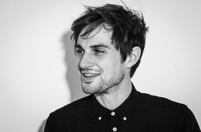 安德鲁·J.韦斯特的写真