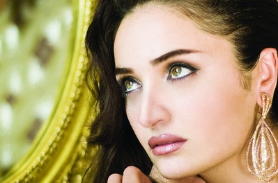 法迪凯.塞文.阿塔索伊的写真