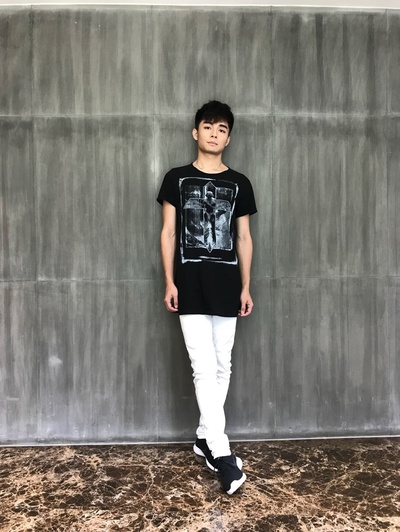 谢家俊的写真-粉丝很喜欢背后的壁纸