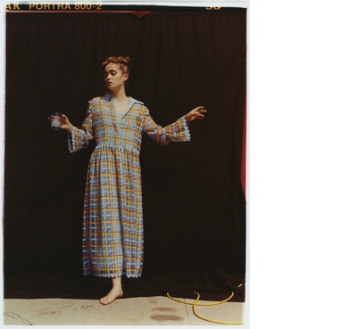 爱丽丝·恩格勒特的写真