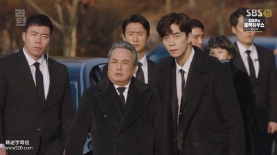 鄭翰軒的写真-名流真相 리턴 (2018) ...