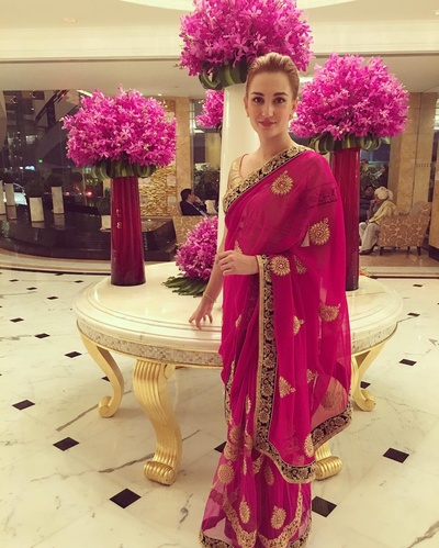 凯瑟琳·巴雷尔的写真