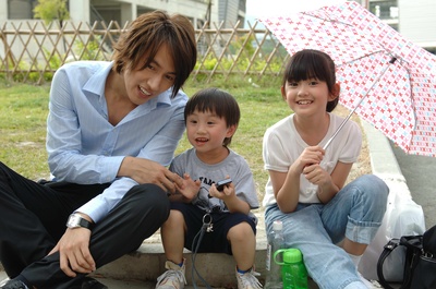 小小彬的写真-最愛小孩被剃成這種傻...