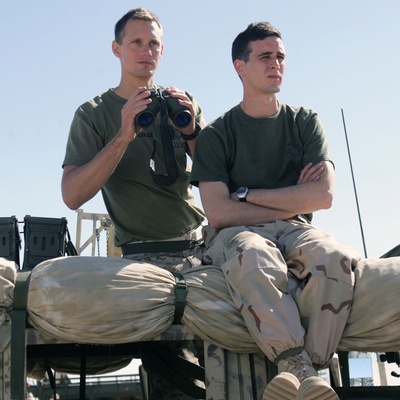 詹姆斯·兰索恩的写真