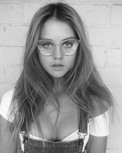 伊莎贝尔·考尼什的写真