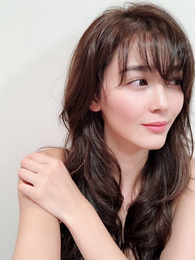 福吉真璃奈的写真