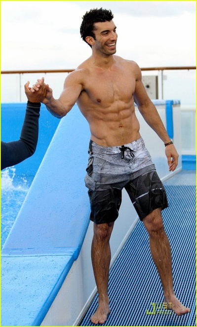 贾斯汀·贝尔杜尼的写真