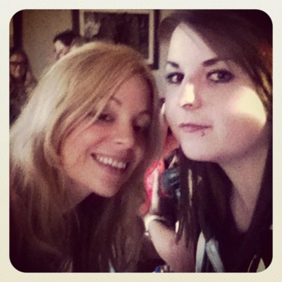 菲奥娜·巴顿的写真