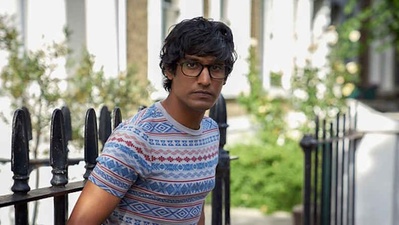 鲁迪·达马林加姆的写真