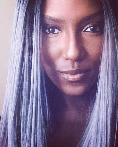 嘉达·依施特的写真