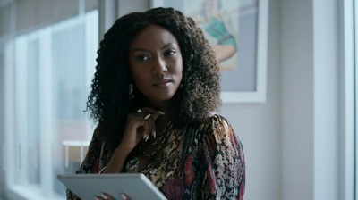 嘉达·依施特的写真