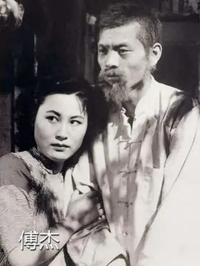 傅杰的写真-https://xw.qq.com/am...