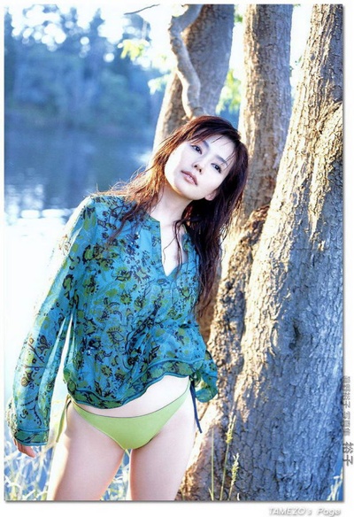 真野裕子的写真