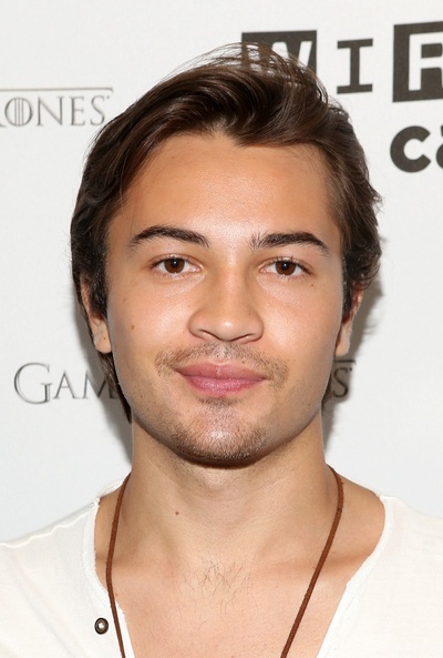 泰勒·格雷的写真