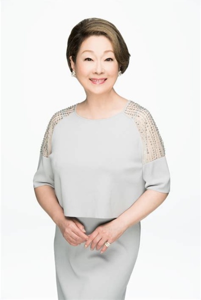 由纪纱织的写真