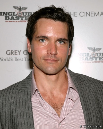 杰克逊·赫斯特的写真