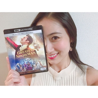 入江纱绫的写真