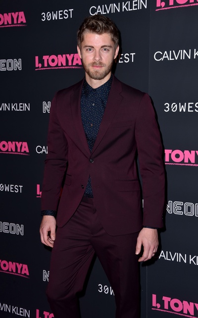 卢克·米切尔的写真-2017