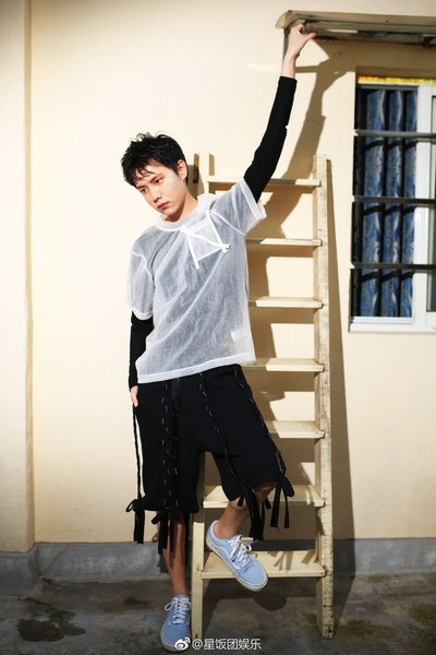 吕昀峰的写真-LUXTNT  X  吕鋆峰时...