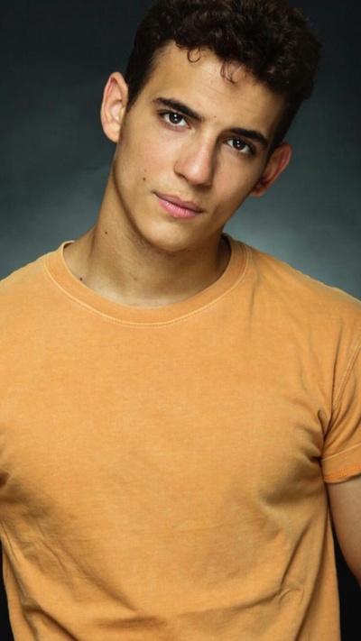 米盖尔·赫尔南的写真