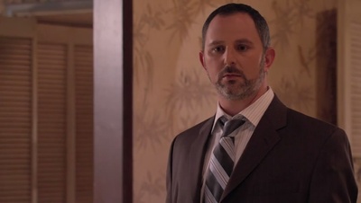 安迪·米尔德的写真-正装哎~