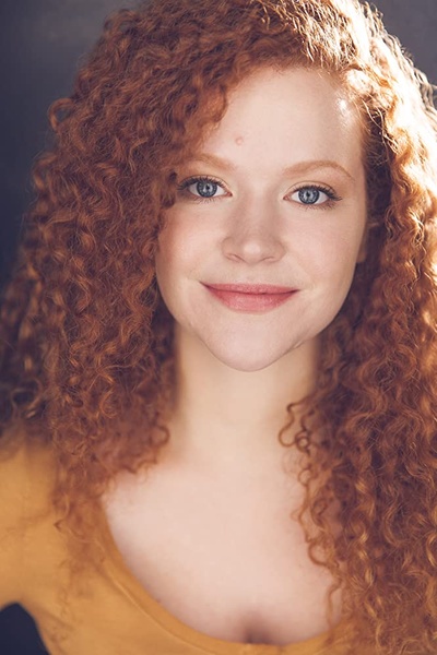 玛丽·怀斯曼的写真