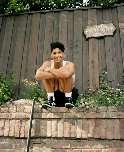 安吉尔·拜斯马克·库瑞尔的写真