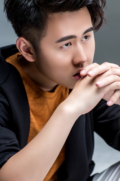 徐天星的写真-徐天星