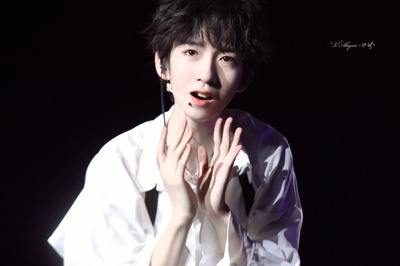 贺峻霖的写真-hjl 贺峻霖 时代少年团