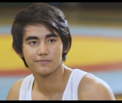 德雷克·莱德克的写真-舞亮人生