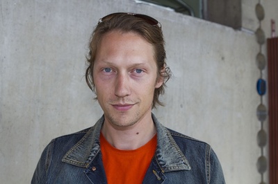 西蒙·J·伯杰的写真